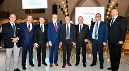 פרופ׳ גדעון פישר נבחר, על ידי האוניברסיטה היוקרתית דרבצן להוביל קורס חדשני בפקולטה הבינלאומית לרפואה: משפט, כלכלה ורפואה.